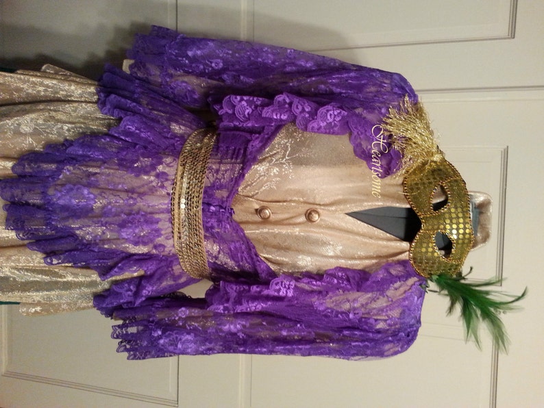 dress for mardi gras gala