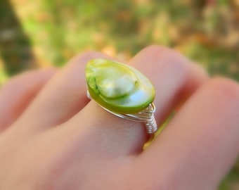 Green Mother of Pearl Ring. Size 7. Green Shell Pearl Ring. Avocado Green Ring. OOAK Handmade Ring. Jewelry Rings, Shell Umique Rare Rings