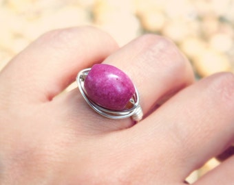 Rhodonite Ring. Magenta Pink Handmade Ring. Pink Barrel Ring, Cocktail Rings, Jewelry Rings.Rhodonite Gemstone Ring, Old Pink. Anillo Rosado