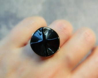 Black Ring - To Order - Black Wavy - Elegant Rings, Big Stone, Circle, Silver Ring, Geometric, Jewelry Rings, Gemstone Rings, Stone Rings