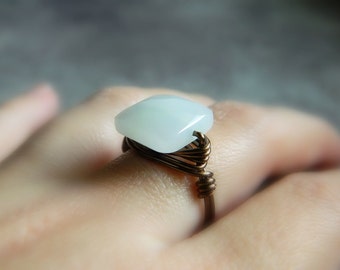 White Quartz Handmade Ring - Wrapped Ring - To Order - Opal White Crystal Ring, Handmade Ring. Jewelry Rings. Anillo Blanco de Quarzo