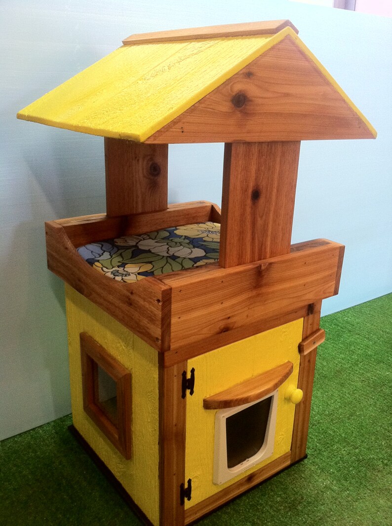 outdoor cat house/covered loft/heated padshelter/bed etsy