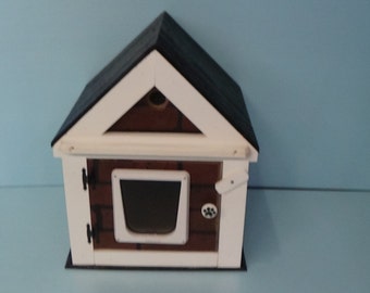Outdoor Brick LUXURY CAT House with Heated Pad