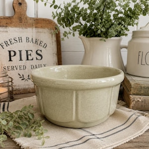 Vintage Beige & Subtle Sage Green Stoneware Mixing Bowl | Rustic Farmhouse Crock Bowl | Cottagecore Kitchen Decor |Pottery Serving Bowl