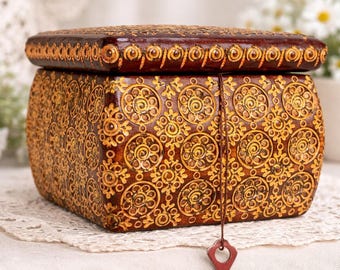Vintage Hand-Carved Wooden Jewelry Box with Key – Boho Cottage Core Decor