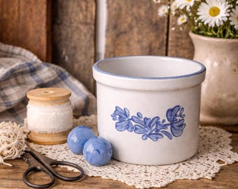 Vintage Pfaltzgraff Yorktowne Stoneware Crock~Blue Floral Farmhouse Bowl