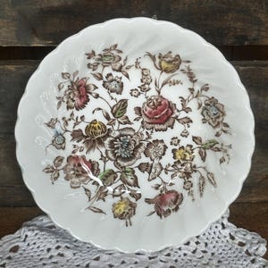 Vintage~Johnson Brothers ~ Staffordshire Bouquet Berry Bowls/Butter Pats Made In England 1970’s  ~ 5”