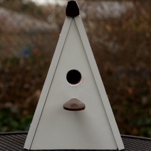 Upcycled A-Rahmen zurückgefordert Vogel Haus / Nistkasten für Bluebird, Chickadee, Kleiber, Meise oder Carolina Wrens, Vogelliebhaber nisten Nest nach Hause