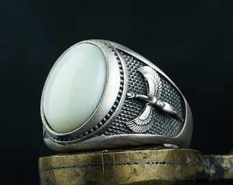 Sterling Silver Cats Eye Ring, Winged Isis Ring with White Cats Eye Stone, Ancient Egyptian Ring with Gemstone, Mens Unique Chrysoberyl Ring