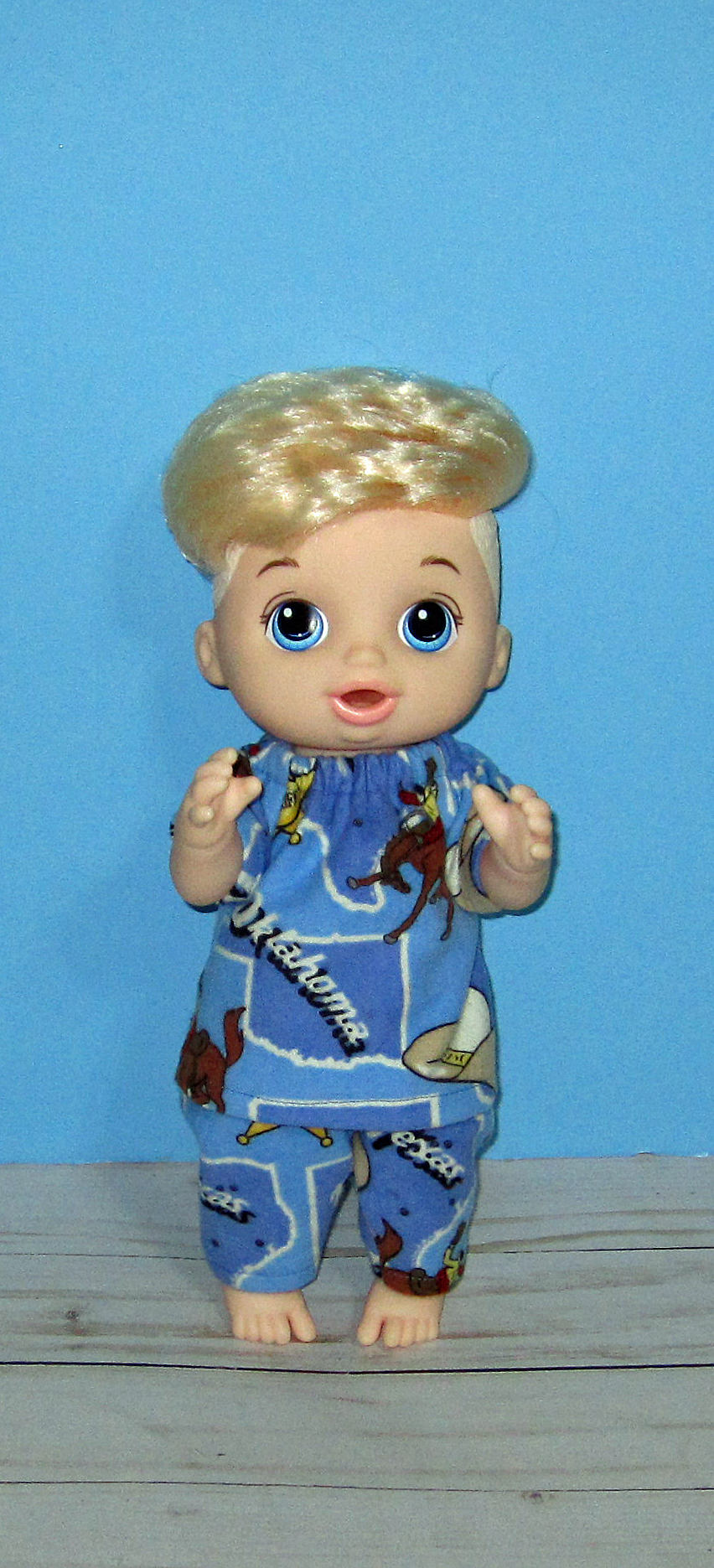 Baby Alive Snackin Luke baby Alive Sweet Spoonfuls Western