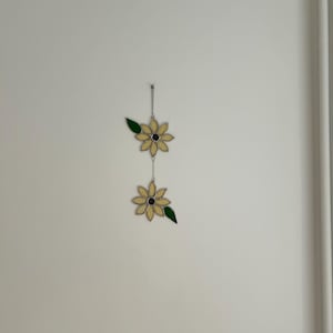 Handmade Stained Glass Daisy Wall Hanging – Yellow Sun-Catcher Flower Decor