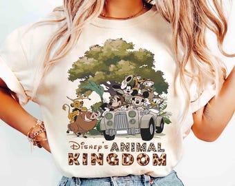 Camiseta vintage de Disney Animal Kingdom, camiseta retro de Mickey y sus amigos en modo safari, camiseta de El Rey León Simba Timón Pumba, camiseta de Viaje Familiar WDW 2025
