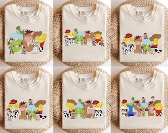 Camiseta familiar a juego de Toy Story con nombre personalizado, camiseta Disney para mamá y papá, regalo personalizado para viaje a Disneyland, camiseta de cumpleaños de Toy Story de Disney Pixar