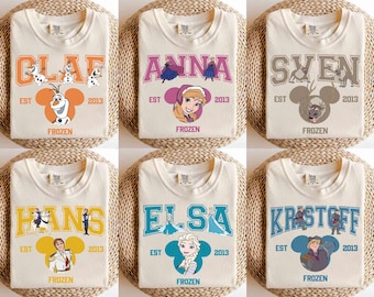 Camiseta vintage de Frozen para combinar con el grupo, camiseta de princesa Elsa y Anna de Disney, regalo para las vacaciones familiares en Disneyland 2025, camiseta de Olaf y Sven