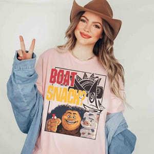 Camiseta con acuarela de Maui Pua Pig Hei Hei Boat Snack, camiseta a juego de Disney Moana, camiseta del viaje familiar a Disneyland 2025 de WDW, camiseta de la princesa Moana imagen 4