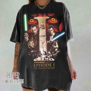 Vintage Star Wars Episode I The Phantom Menace T-Shirt, Retro Jedi Power Battles, Obiwan Kenobi Darth Maul, WDW Galaxy Edge's Family Trip
