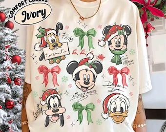 Koszulka świąteczna Disney z kokardą Comfort Color i motywem Coquette, koszulka świąteczna Myszka Miki i Przyjaciele, rodzinna wycieczka świąteczna Disney, świąteczne prezenty dla grupy WDW