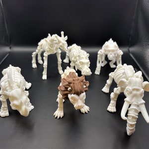 Articulated Skeletal Animals: Spooky Halloween Decor