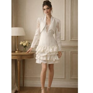 chinese dress ladies Padded Shoulder V-Chest Dress – LUNE DE SOIE main image 1