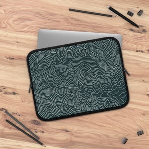 Housse pour ordinateur portable Topo Map | Housse pour ordinateur portable Clingmans Dome | Cadeau d'anniversaire | Manchon en néoprène | Rentrée des classes
