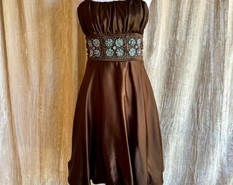 Vintage 90er Jahre Pailletten Mini Kleid: Braunes Grunge Abiballkleid
