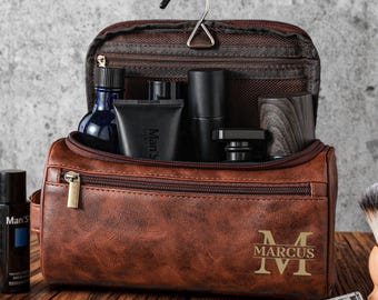 Personalized Toiletry Bag For Men, Leather Travel Toiletry Bag, Engraved Dopp Kits, Travel Accessories, Groomsmen Gifts, Father's Day Gift