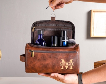 Personalized Toiletry Bag For Men, Leather Travel Toiletry Bag, Engraved Dopp Kits, Travel Accessories, Groomsmen Gifts, Gifts For Him