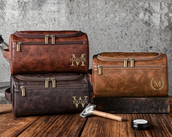 Personalized Men's Leather Toiletry Bag, Travel Toiletry Bag, Engraved Dopp Kit, Gifts  for Men, Anniversary Gift for Him, Leather Accessory