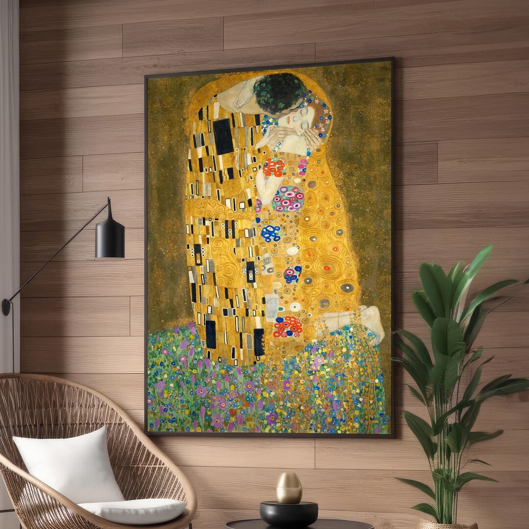 Gustav Klimt the Kiss Canvas Print - Iconic Art Nouveau Couple in Gold ...