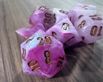 Royal Rose - 7 Set Resin DnD Dice
