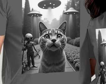 Alien Katze UFO T-Shirt: Lustiges Sci-Fi Kitty T-Shirt