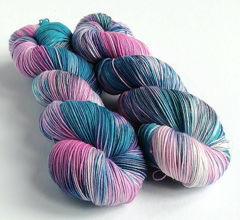 yarn bases for dyeing