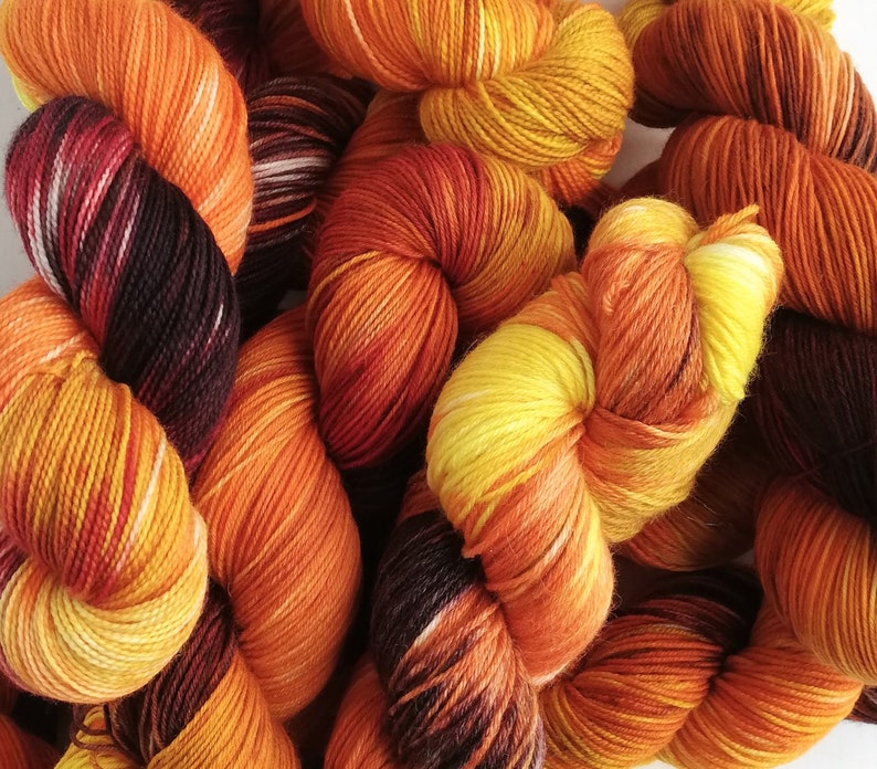 Hand dyed yarn pre-order. Variegated autumnal yarn dyed to image 0