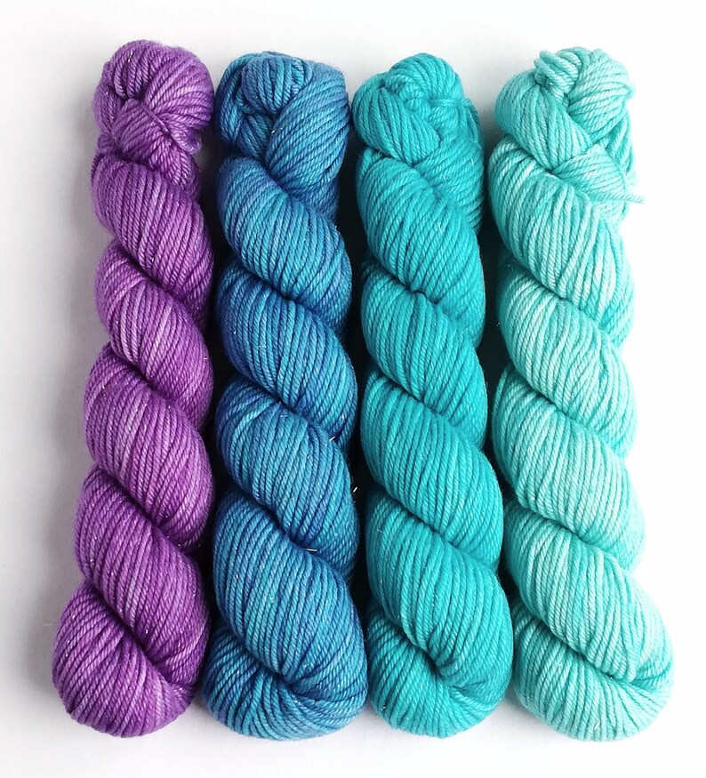 Hand dyed gradient yarn double knit weight yarn 50g x 4 blue purple yarn set sparkle dk yarn fine merinosilksparkle DK 200g yarn set