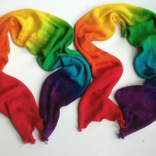 Hand dyed sock yarn, superwash merino/nylon rainbow sock blank.  100g/425m/464yds. Hand painted rainbow gradient. Knitting blank.