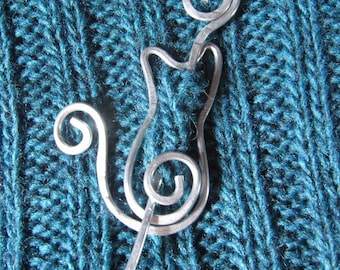 Hammered Aluminum Kitty Cat Pin: Silver Shawl Brooch