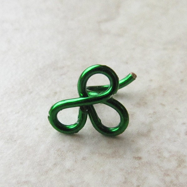 Clover Nose Ring 20 Gauge - Personalized Color