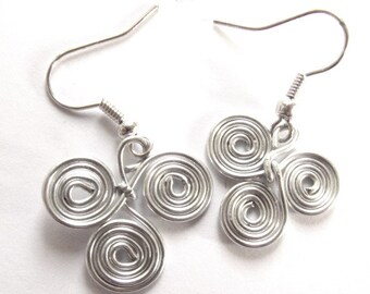 Triskele Celtic Earrings 3 Spiral Swirl Light Silver Metal Wire