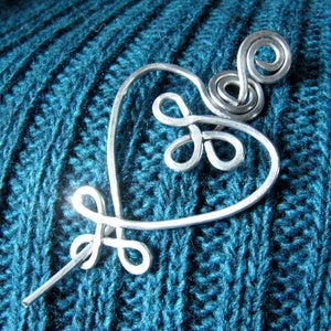 Celtic Heart Spiral Pin, Shawl Pin, Scarf Pin, Sweater Clip, Silver Pin, Screw, Sweater Brooch, Shrug Fastener, Women, Knitting Accessories