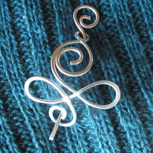 Celtic Heart Spiral Pin, Shawl Pin, Scarf Pin, Sweater Clip, Portuguese, Screw, Sweater Brooch, Shrug Fastener, Women, Knitting Accessories