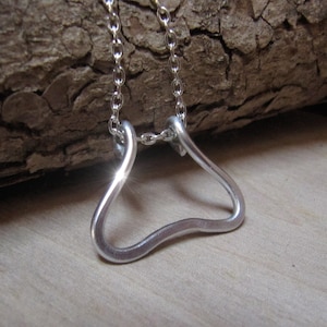 Ring-Halter-Halskette, Wal-Nixe-Halskette, Hochzeits- oder Verlobungsring-Halskette, Sterling Silber Ring-Schaukasten-Halskette