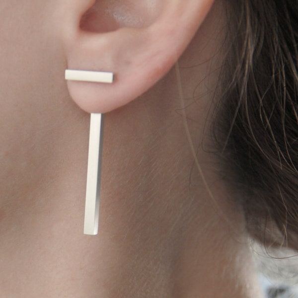 Sterlingzilveren oorschelp: moderne vierkante buisoorbellen