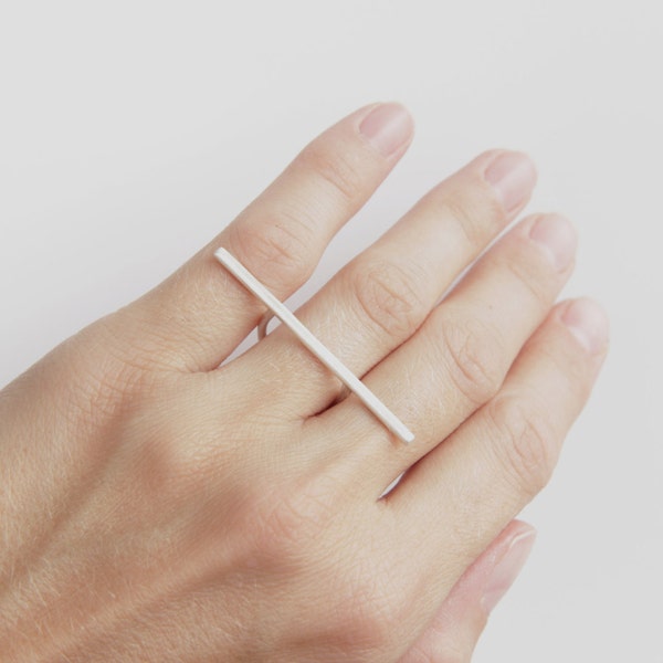 Silver Bar Ring, Gift for her, Minimalist Sterling Silver Thin Band Ring, Dainty Line Ring, Silver Round Wire Ring