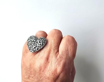 Chunky heart ring, solid sterling silver ring of filigree heart on beautiful, intricate band, oxidised heart, statement ring