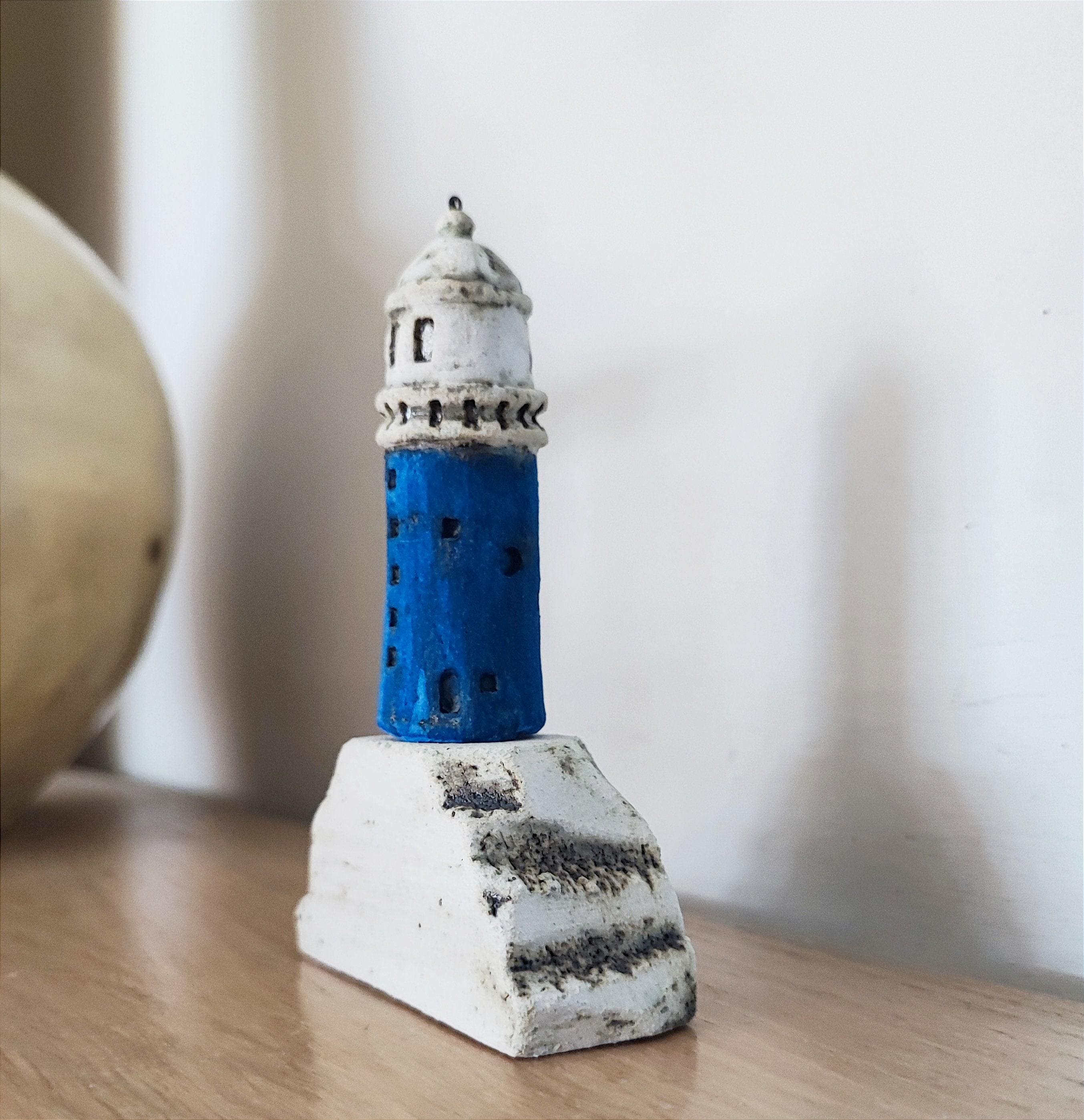 灯台のミニチュア、陶器粘土の灯台の置物、青白、小さな灯台 - Etsy 日本