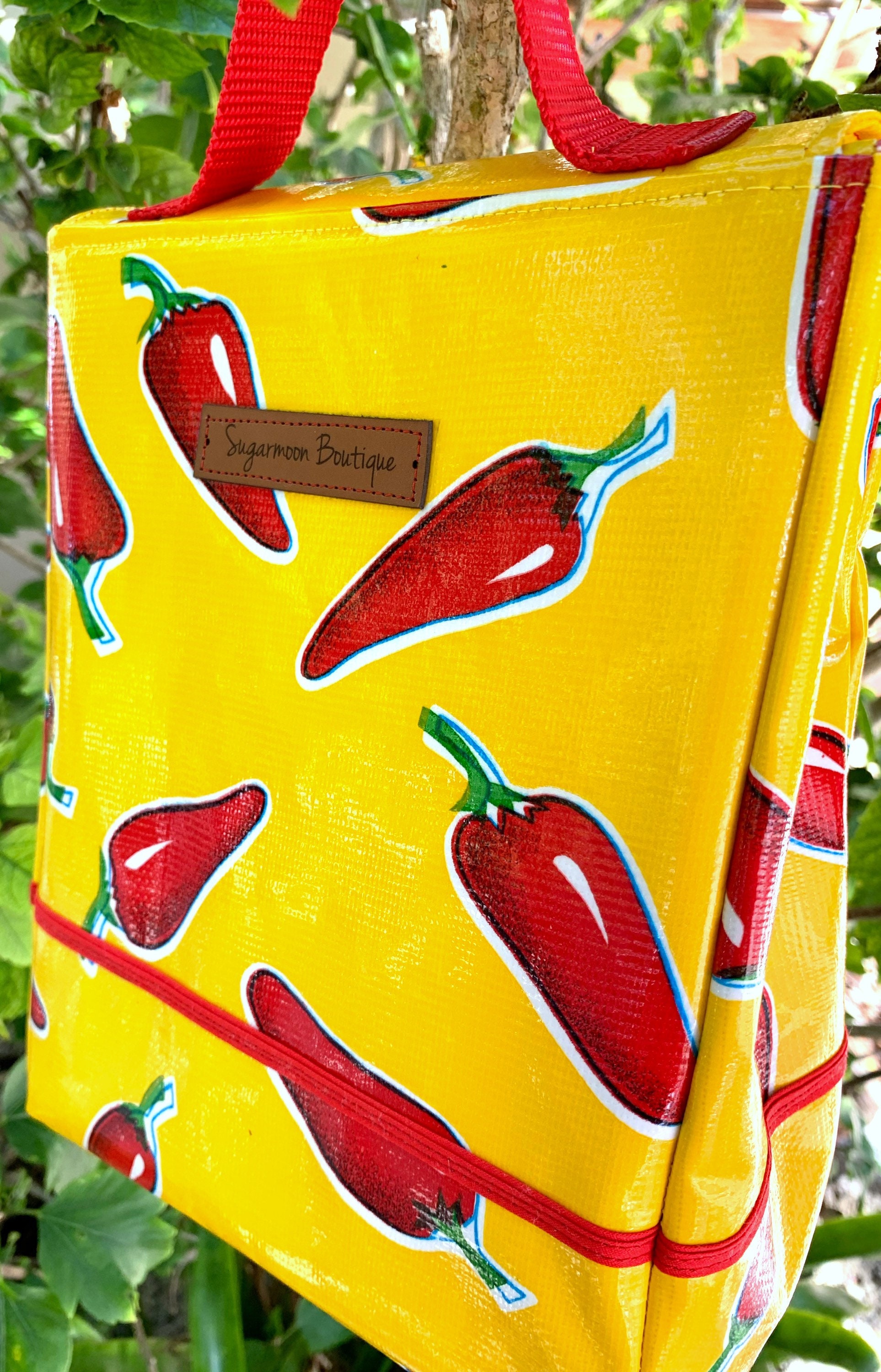 Oilcloth lunch bag, chili pepper lunch tote, zero waste packaging for