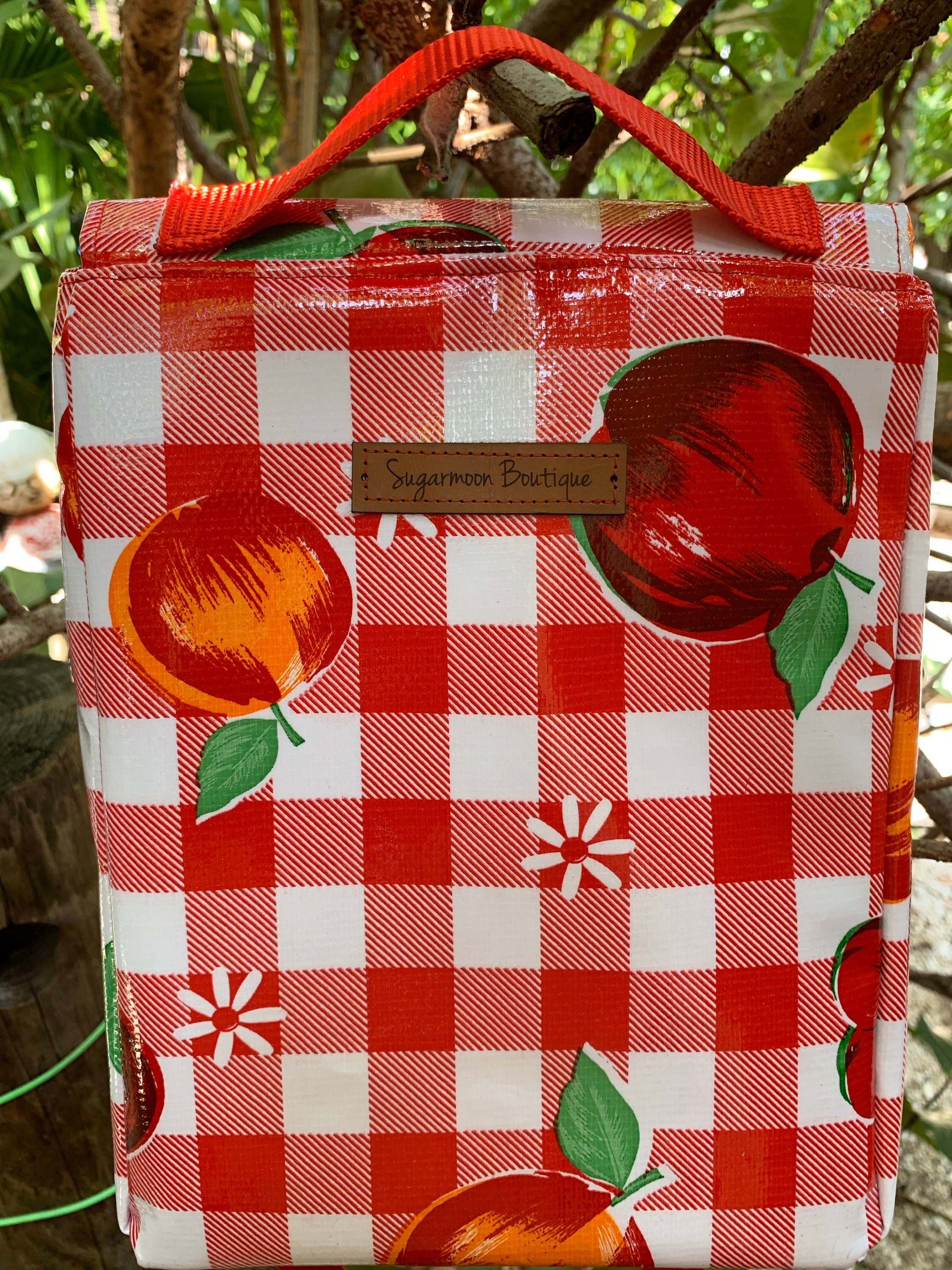 Oilcloth lunch bag, lunch box, lunch tote, zero waste packaging for