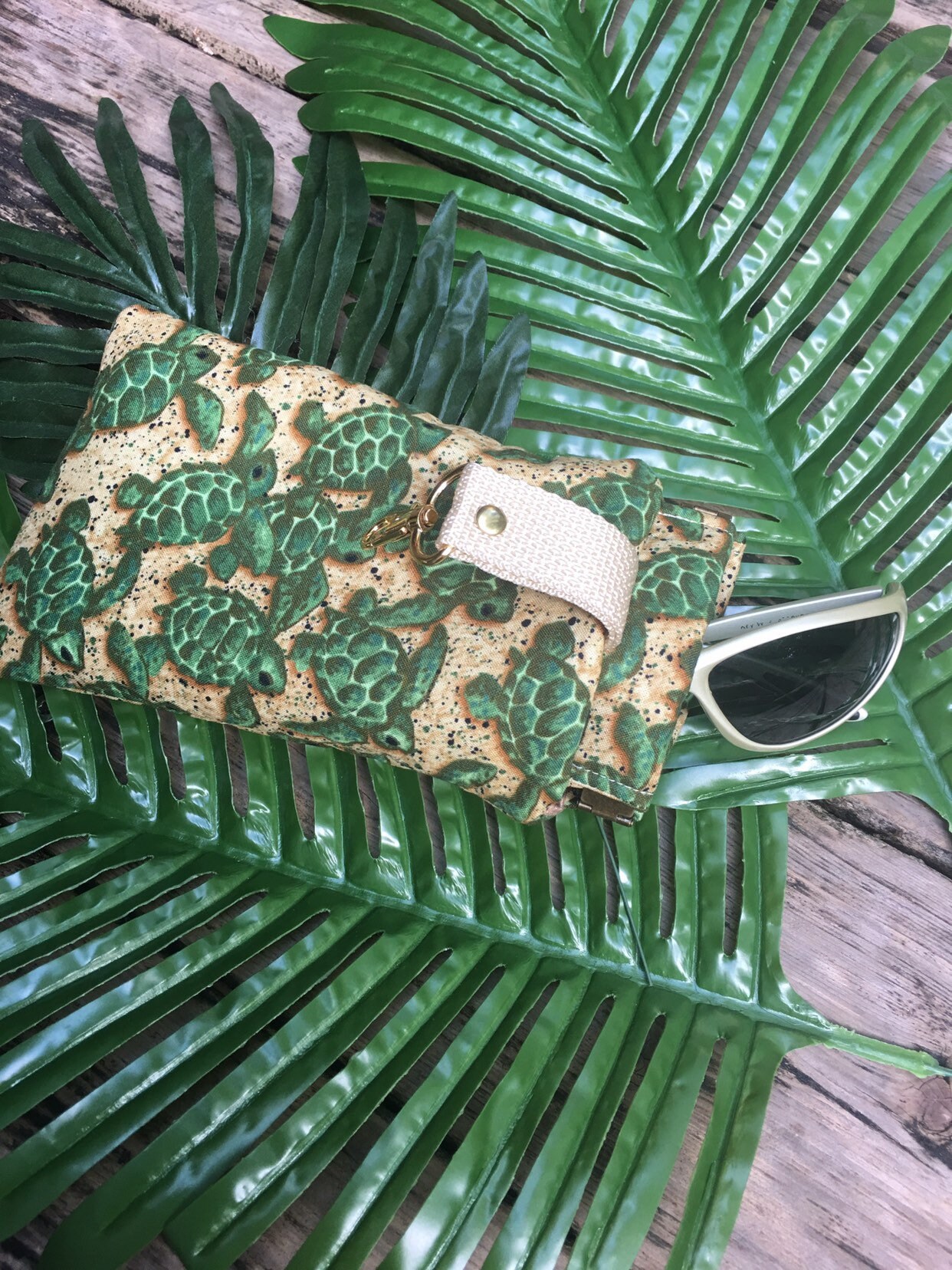 Turtle Sunglass case, Snap shut case, padded multi purpose case