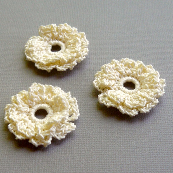 3 Crochet Flower Appliques -- Cream Marigolds