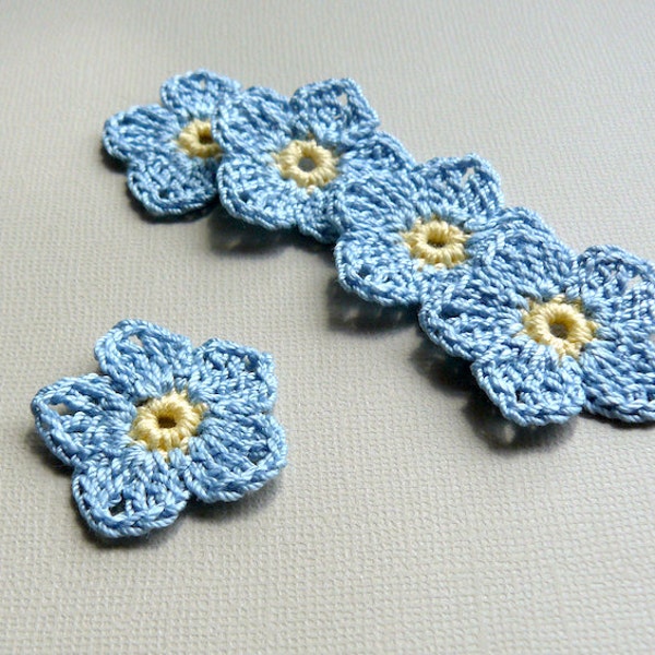 5 Crochet Flower Appliques -- 1-1/2 inch Flax Flowers, in Medium Blue